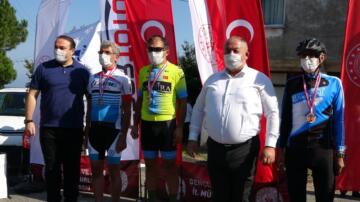 Türkiye Masterlar Bisiklet Yol Şampiyonası’nda ilk gün tamamlandı