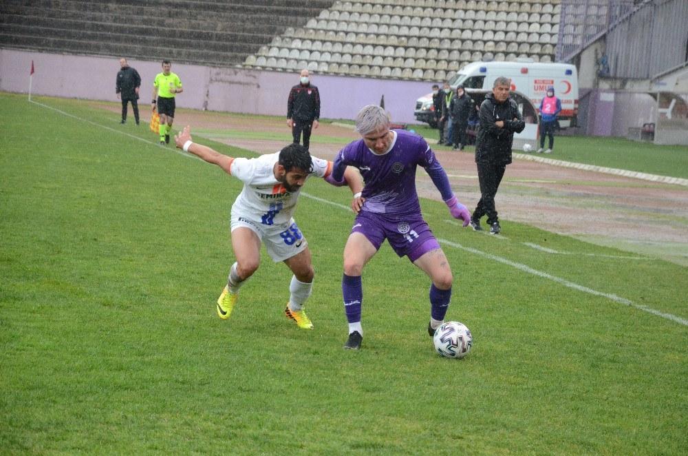 3. Lig: 52 Orduspor FK: 3 – Alanya Kestelspor : 0