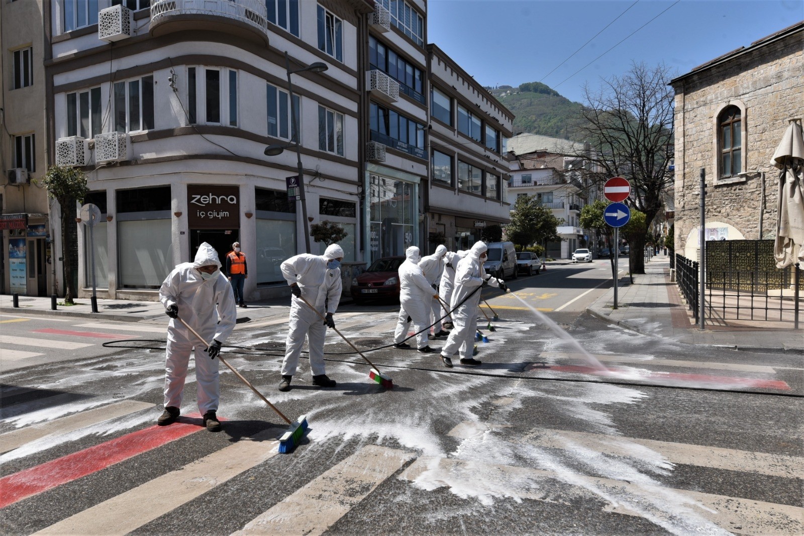 Ordu’da sokakları yıkanıyor