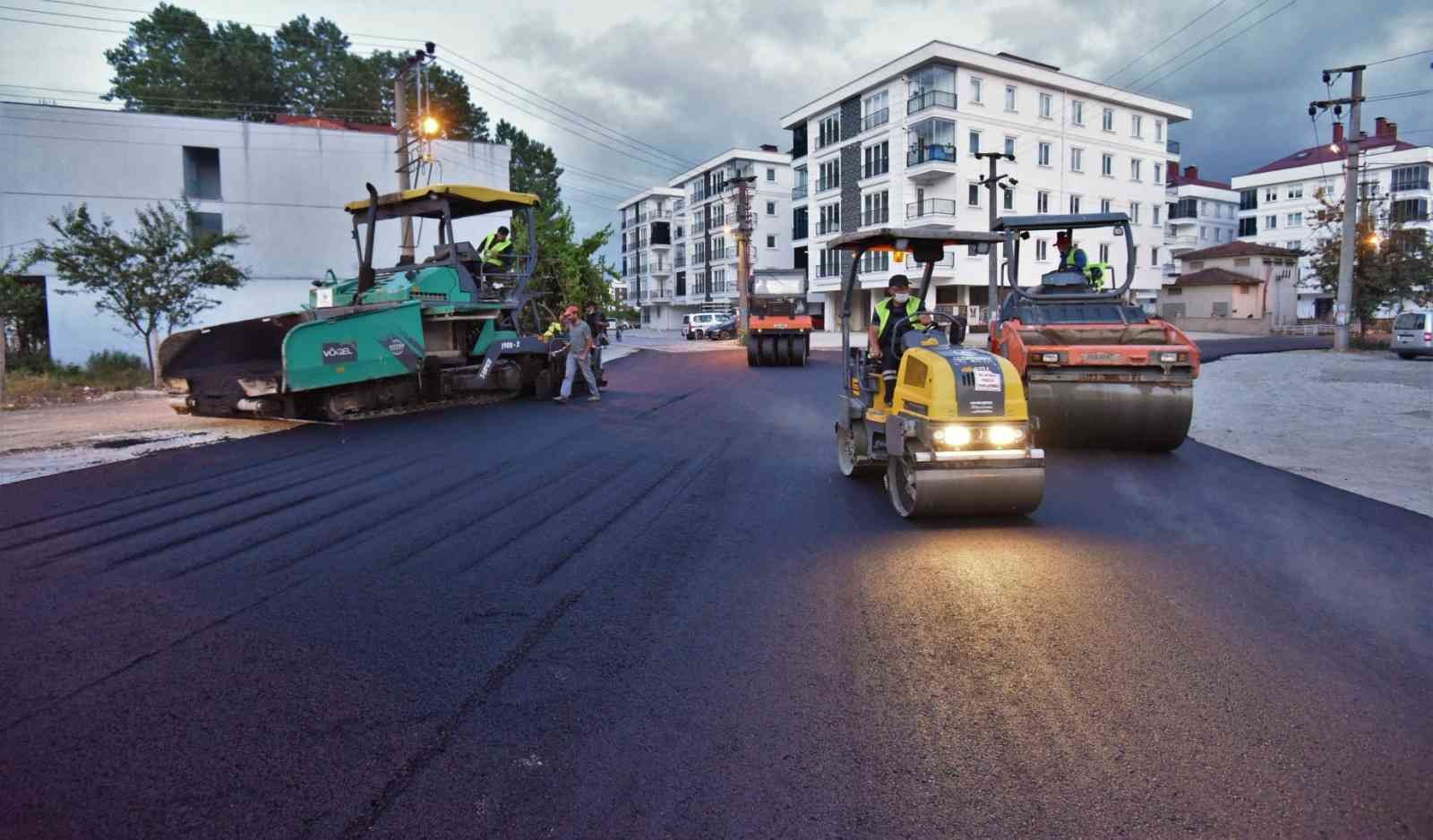 Altınordu’da asfalt çalışmaları sürüyor