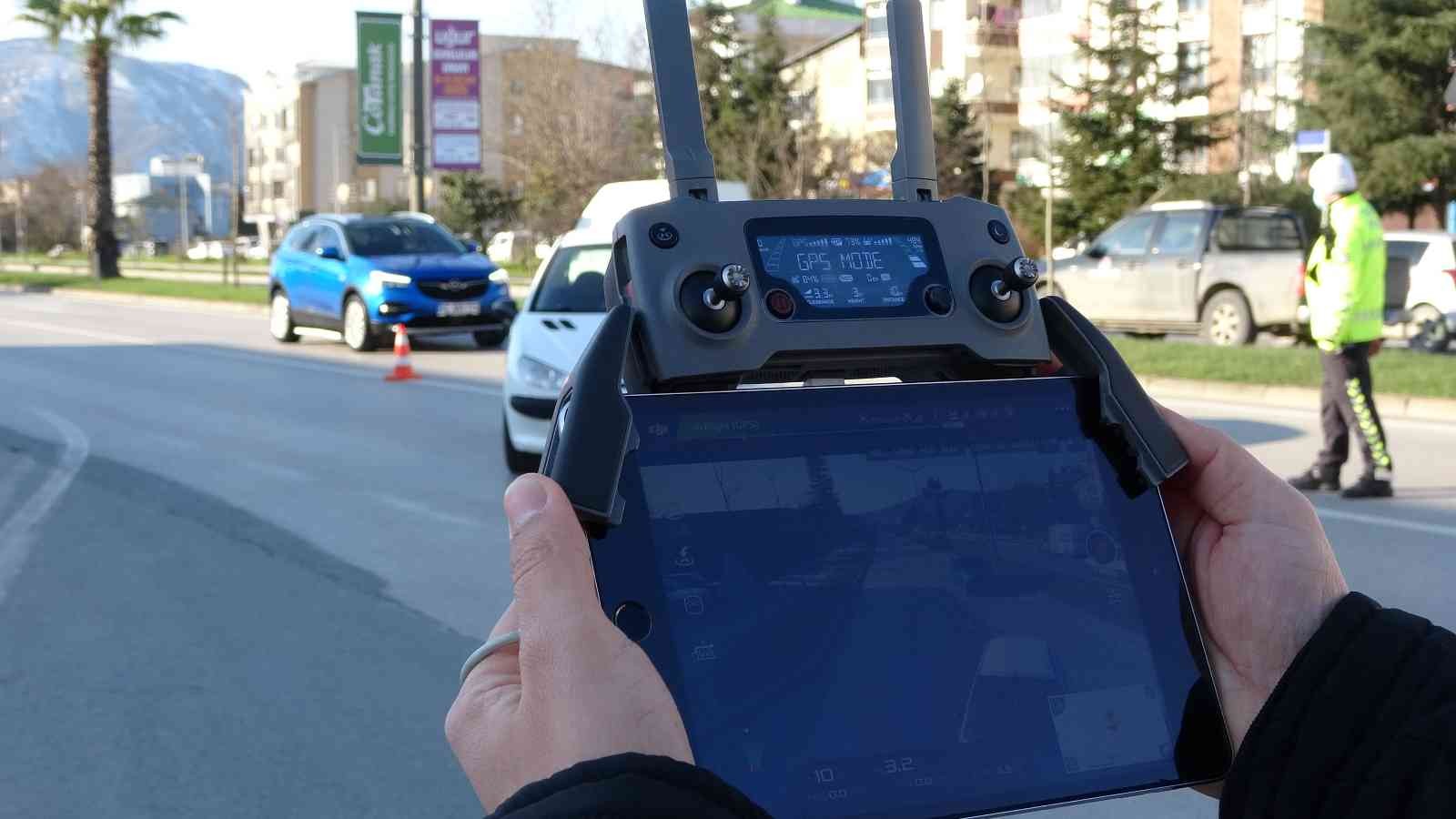 Karadeniz Sahil Yolu’nda ‘drone’ destekli trafik denetimi