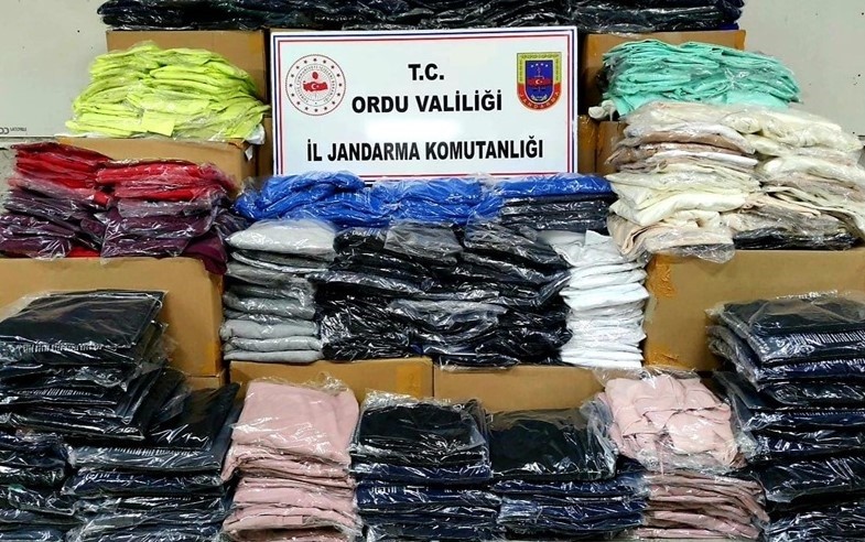 Ordu’da, 1 milyon TL’lik tekstil ürünü çalan hırsızlar yakalandı